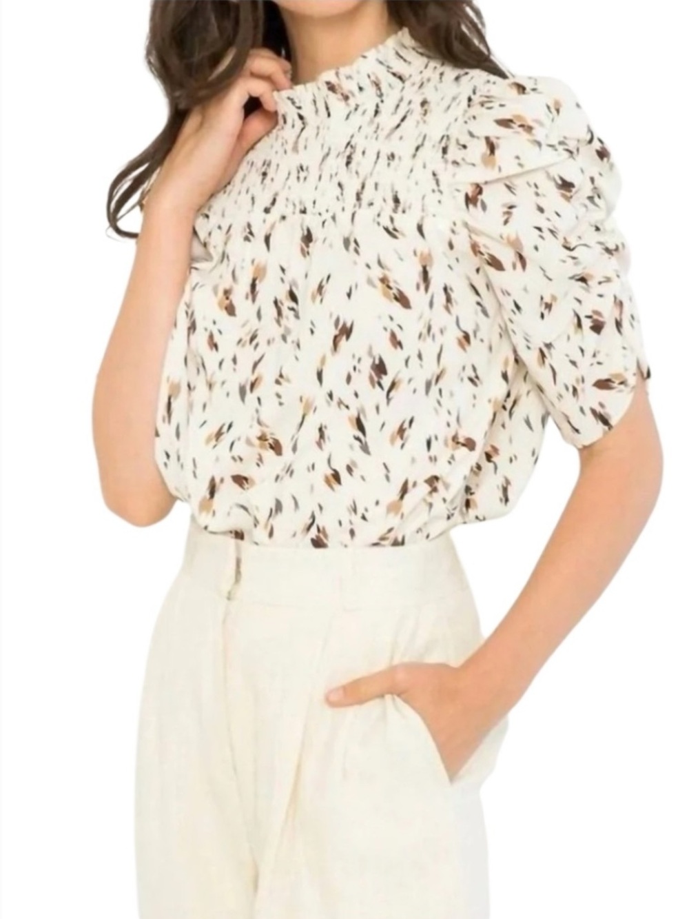 THML | Women’s Ivory Ruched 1/2 Sleeve Smocked Bodice Ruffle Neck Printed Top XS